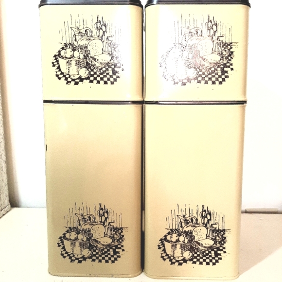 Vintage Kitchen Canisters Set - Tan with Brown Graphics Ecko Canada Ltd. - Picture 1 of 12